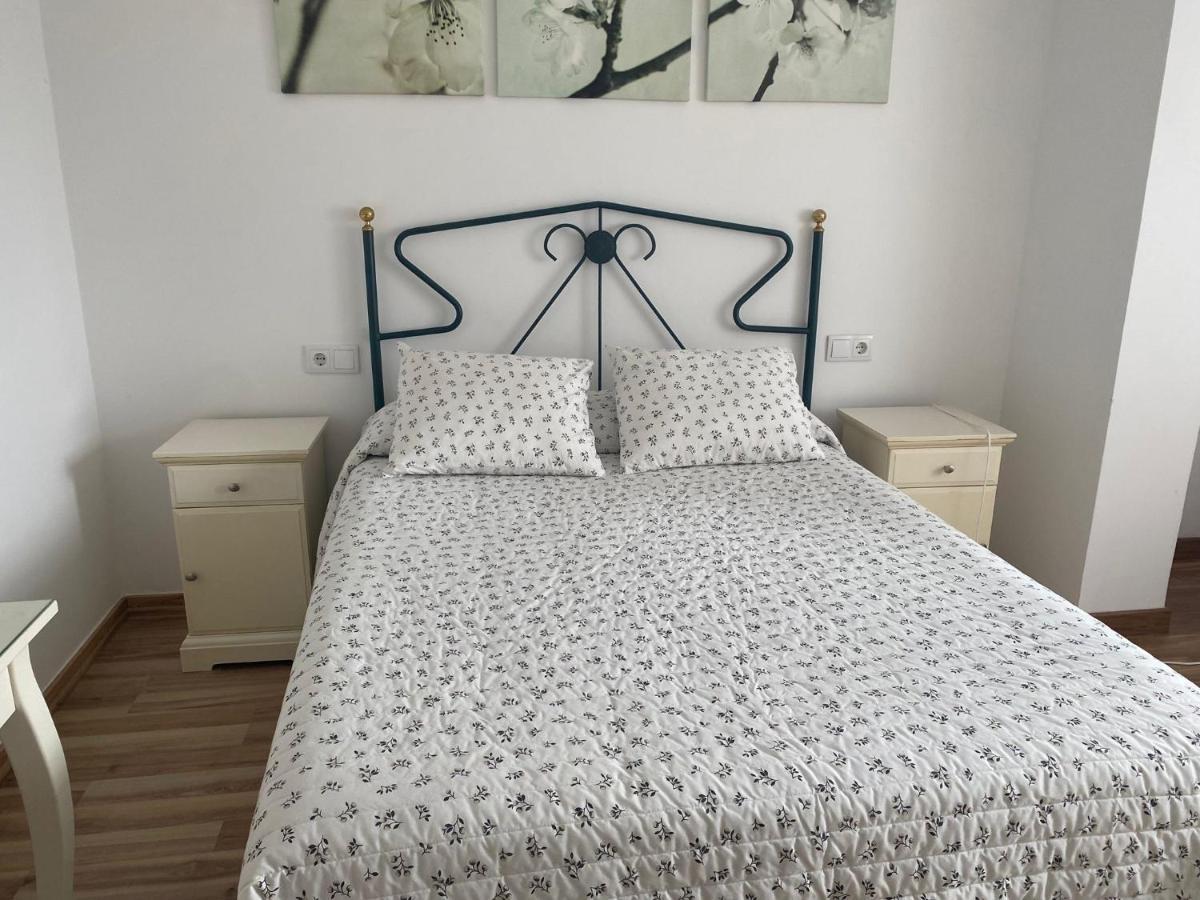 Pepona'S House - Wifi, Smart Tv & Netflix Apartment โอโกรเบ ภายนอก รูปภาพ